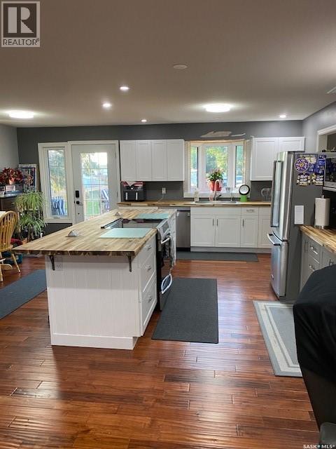 216 2nd AVENUE - 4
