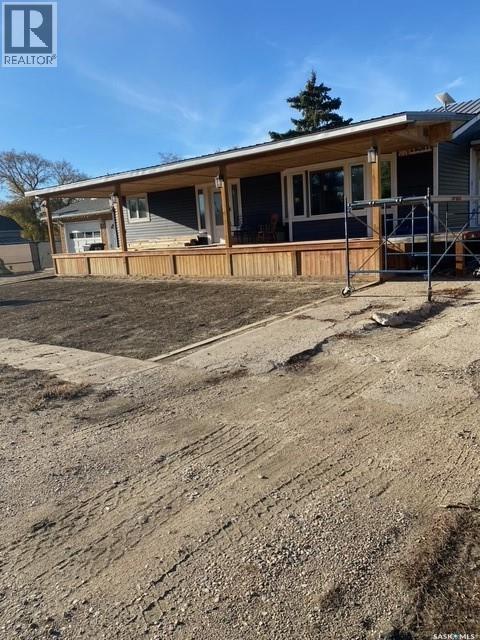 216 2nd AVENUE, Wiseton