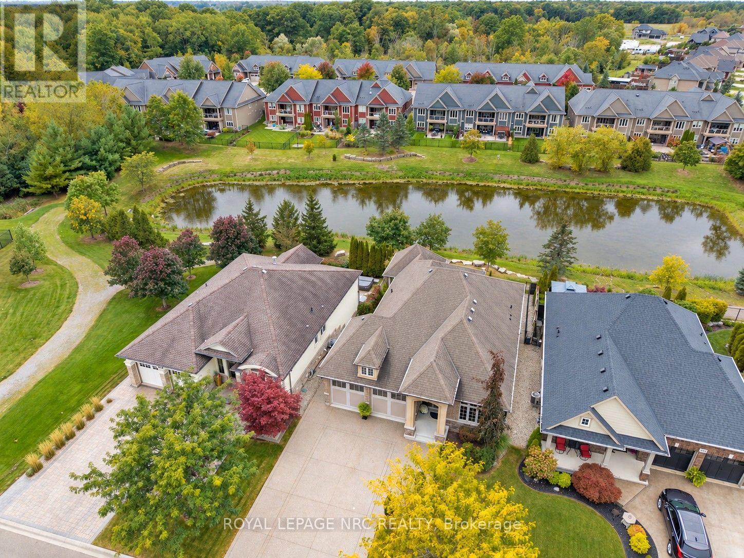 295 CREEKSIDE DRIVE - 9
