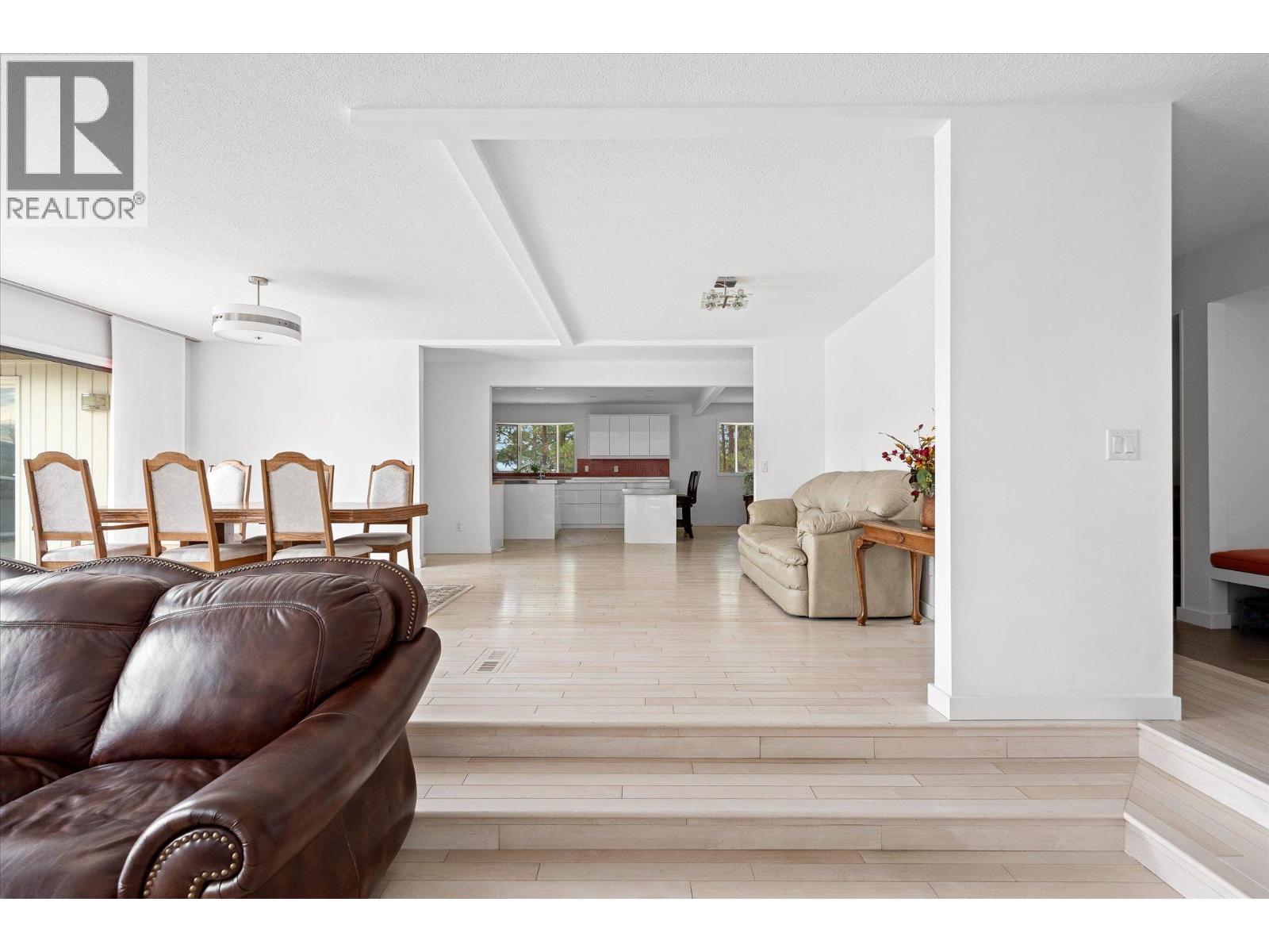 1045 Bartholomew Court, Kelowna