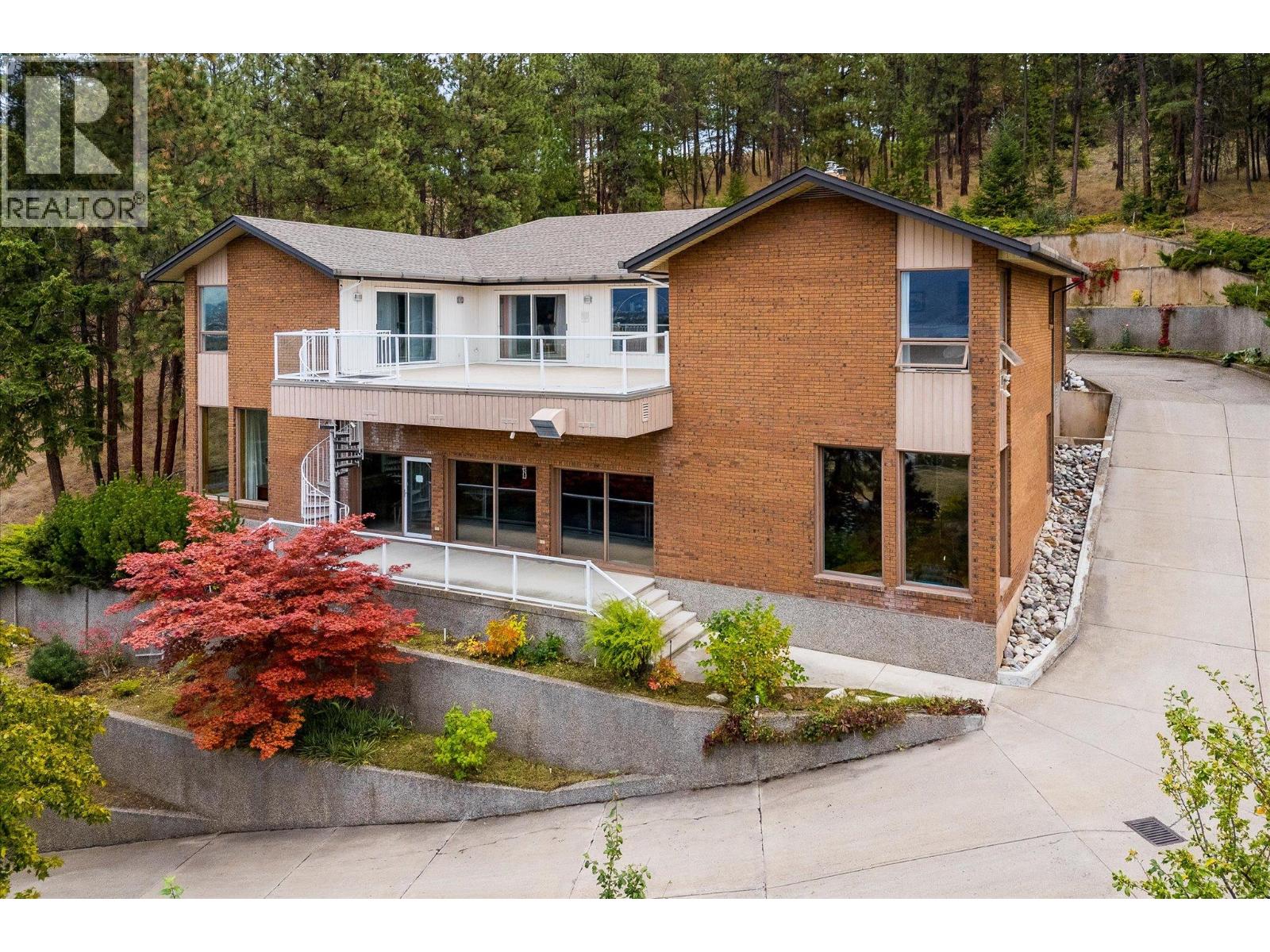 1045 Bartholomew Court, Kelowna