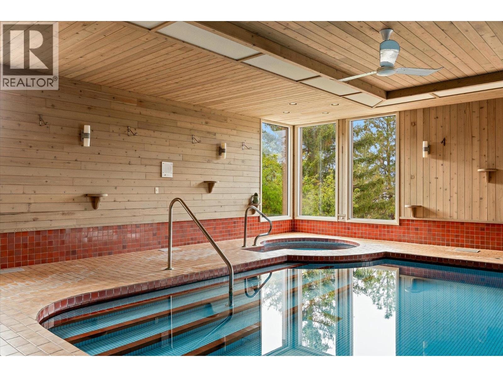 1045 Bartholomew Court, Kelowna