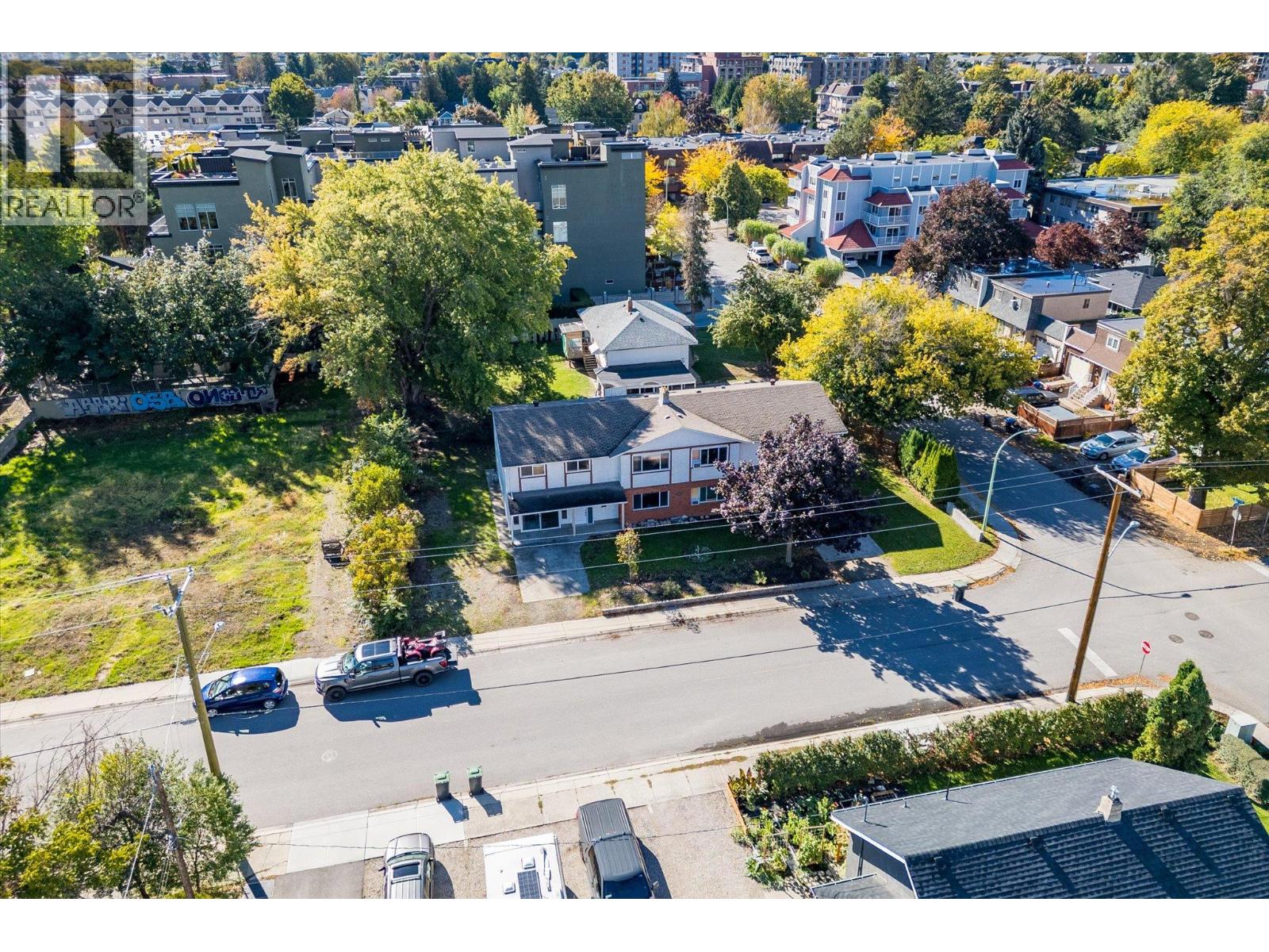 1011-1013 Lawson Avenue - Image 14