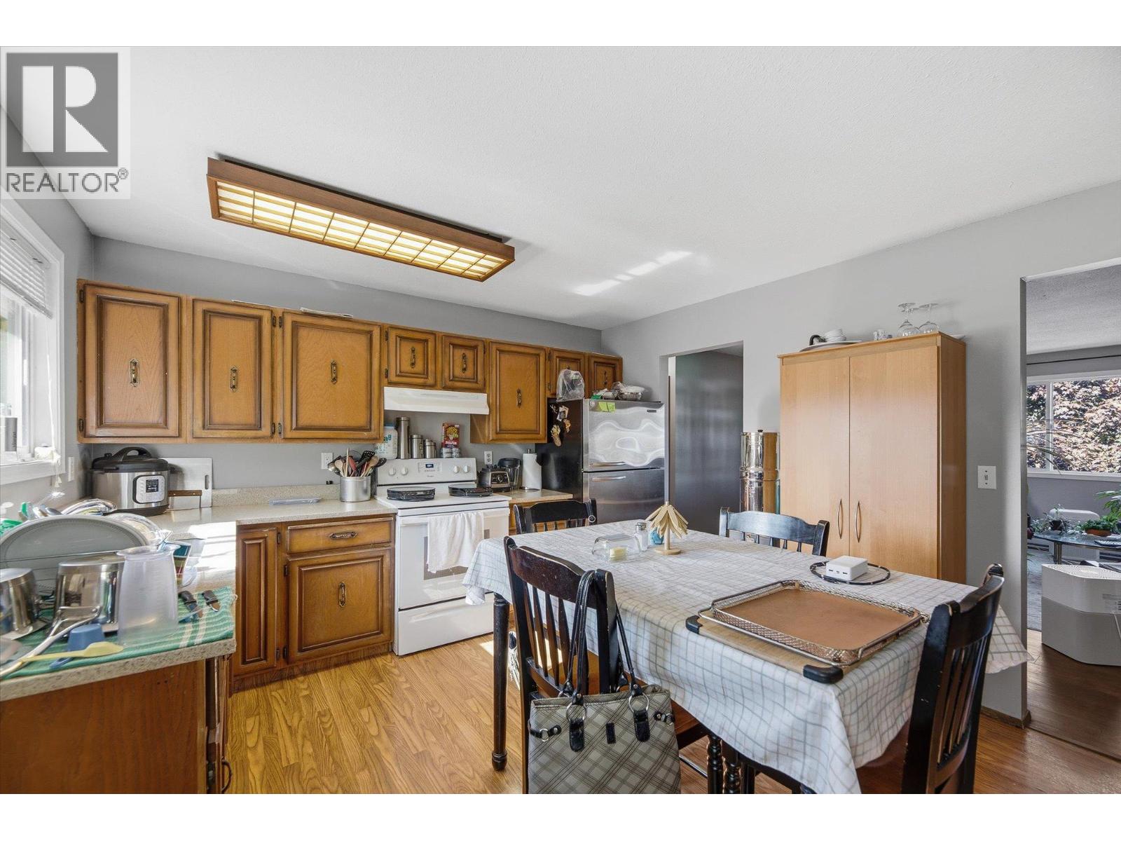 1011-1013 Lawson Avenue - Image 30