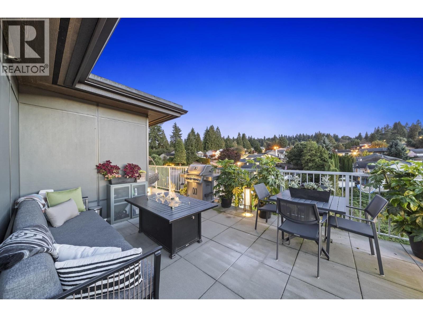 605 3229 ST JOHNS STREET, Port Moody - Image 1
