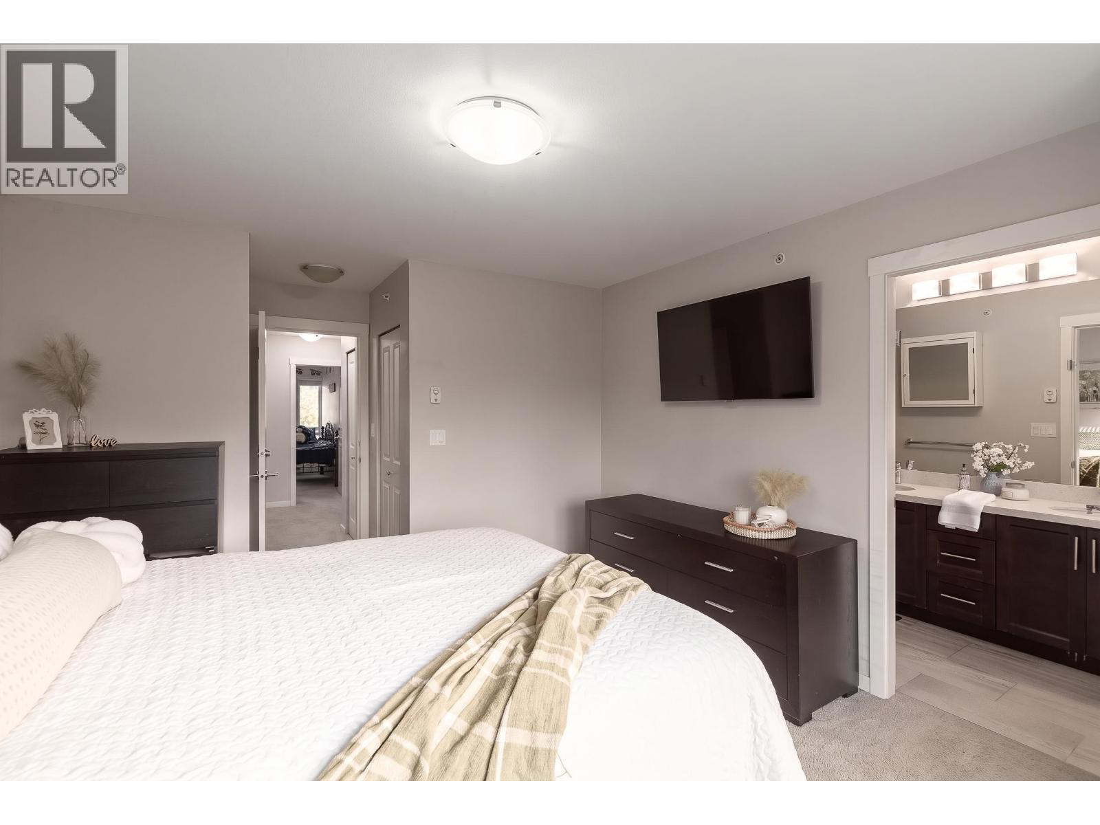 11 23986 104 AVENUE, Maple Ridge