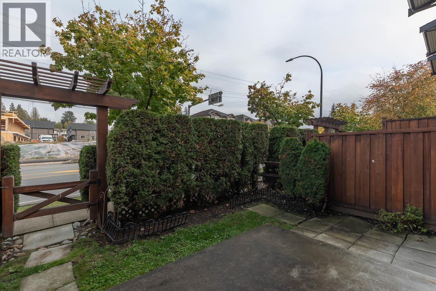11 23986 104 AVENUE, Maple Ridge