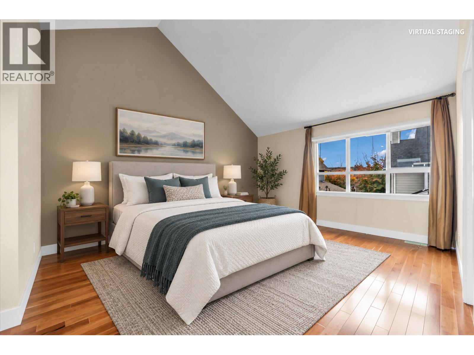 264 HOLLY AVENUE, New Westminster