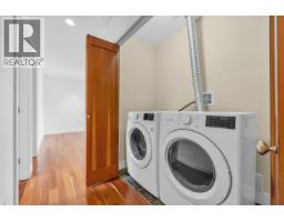 264 Holly Avenue, New Westminster, BC V3M0B3 Photo 26