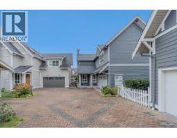 264 Holly Avenue, New Westminster, BC V3M0B3 Photo 37
