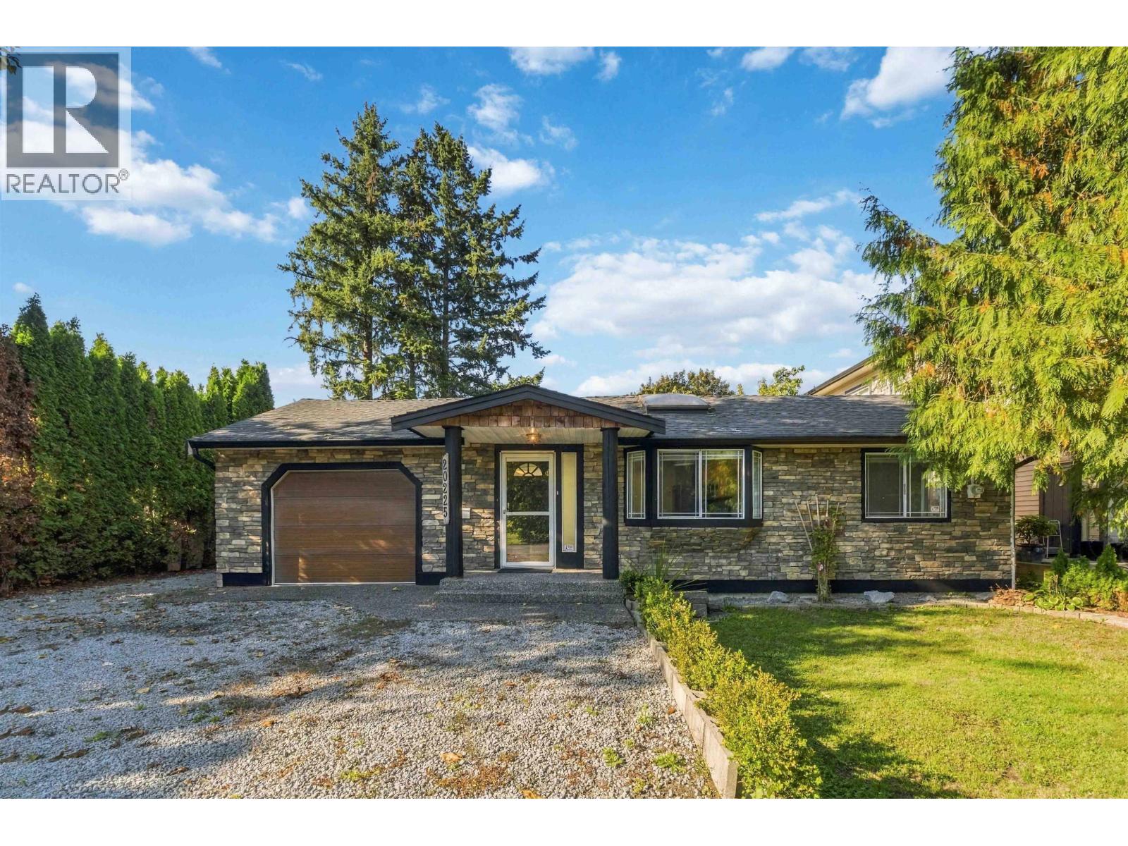 20225 LORNE AVENUE, Maple Ridge
