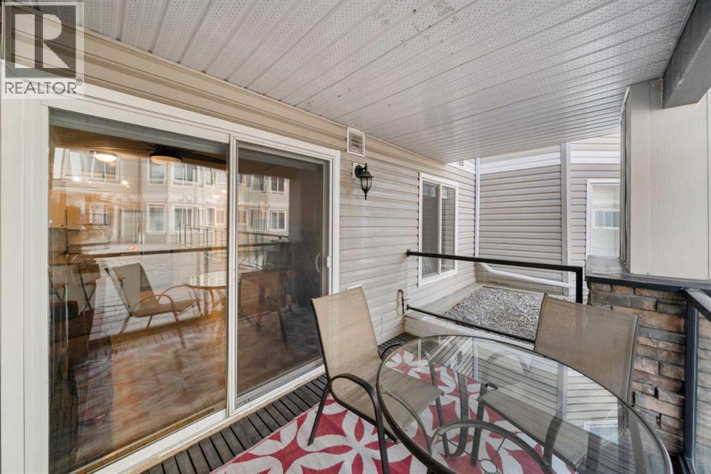 #123 345 Rocky Vista Park NW - 15