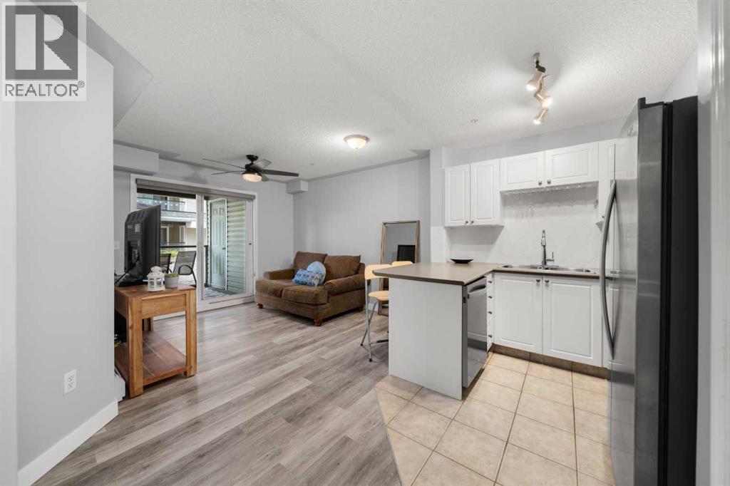 123, 345 Rocky Vista Park NW, Calgary Alberta