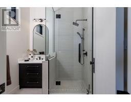 15600 Dufferin Street, King, ON L7B1K5 Photo 35