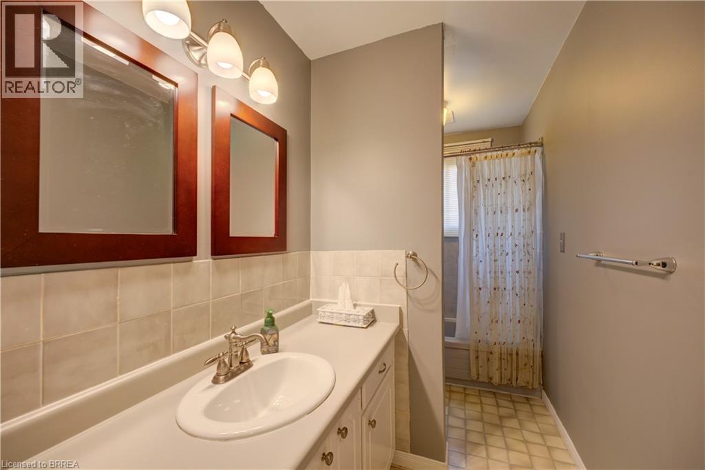 367 FAIRVIEW Drive - 23