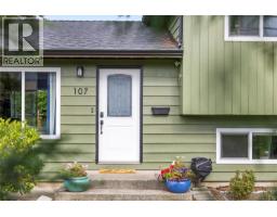 107 Moss Ave, Parksville, BC V9P1L5 Photo 20