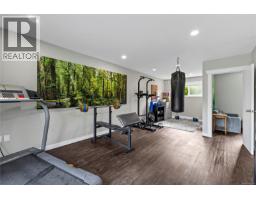 Recreation room - 107 Moss Ave, Parksville, BC V9P1L5 Photo 6