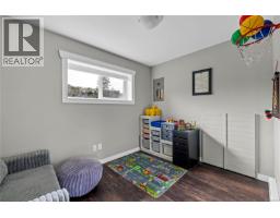 107 Moss Ave, Parksville, BC V9P1L5 Photo 15