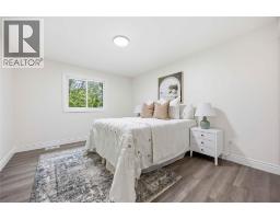 1516 Henley Crescent, Sarnia, ON N7S5Z8 Photo 17