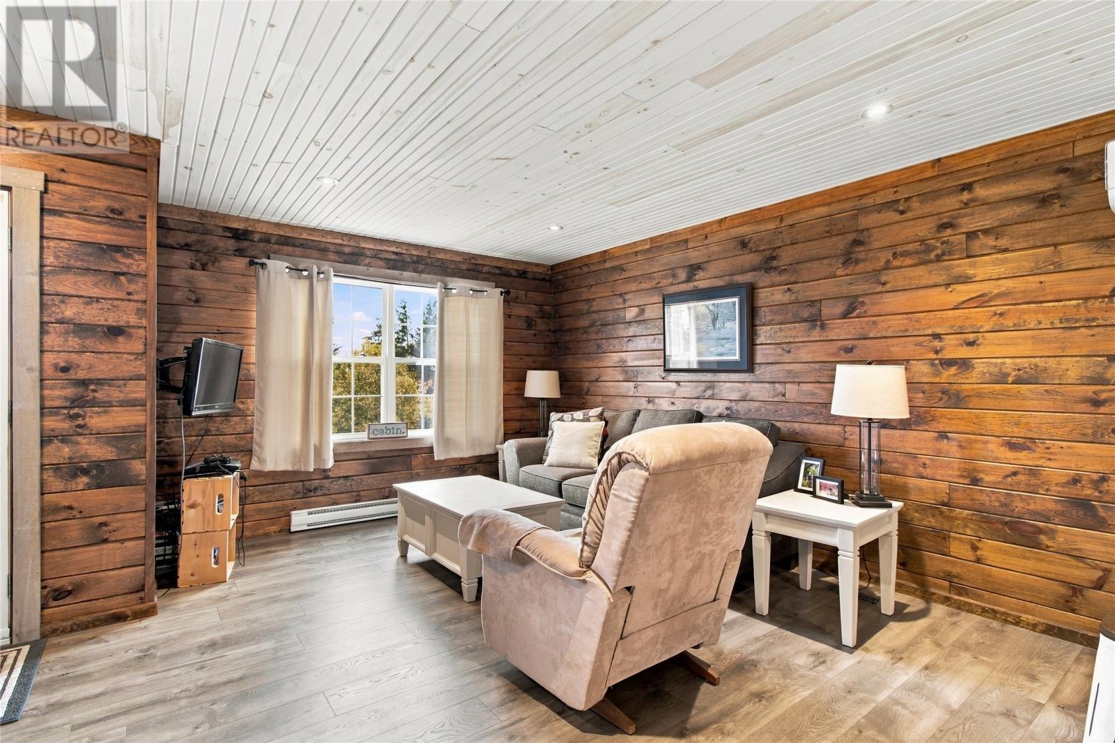 28 Berry Road - 14