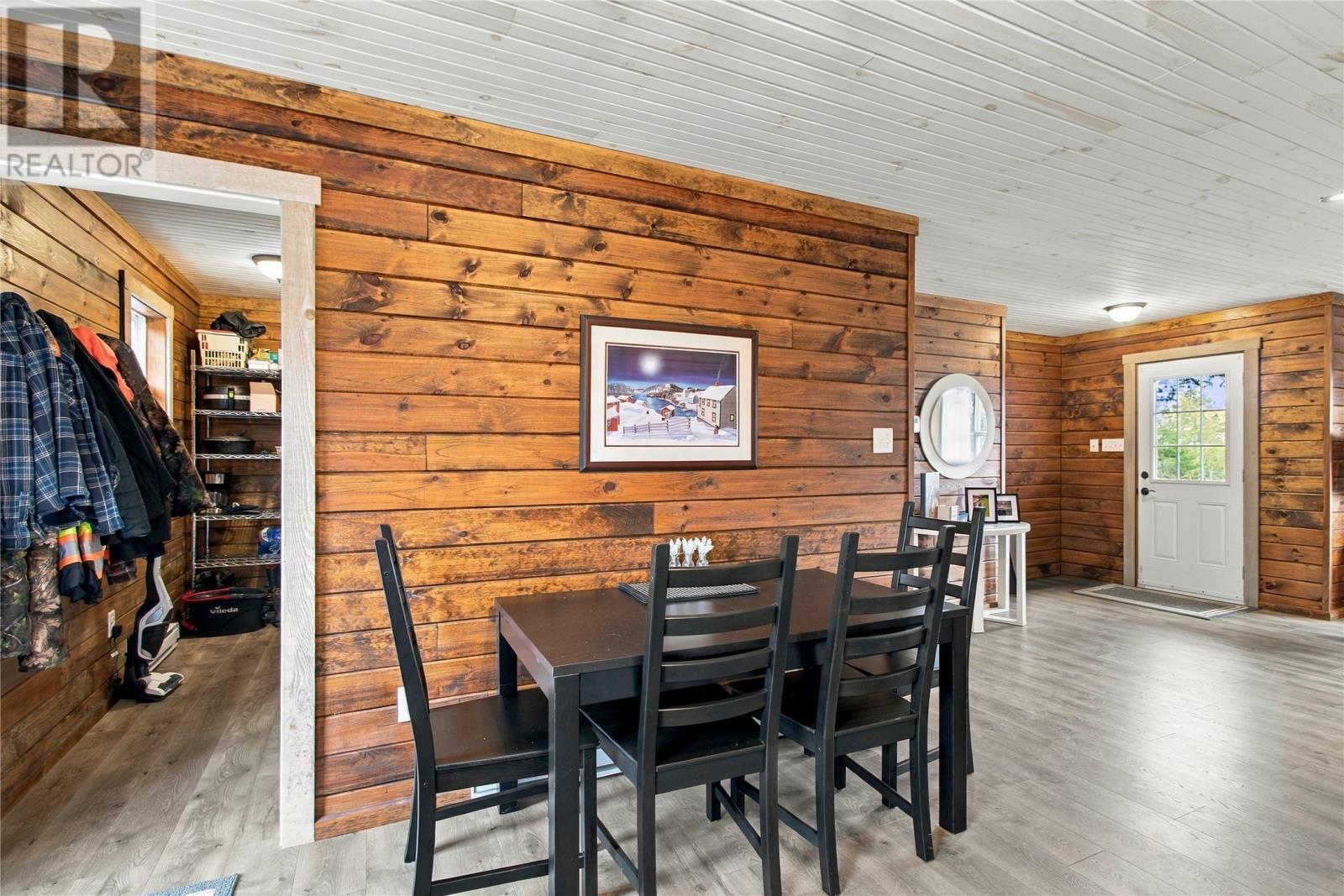 28 Berry Road - 19