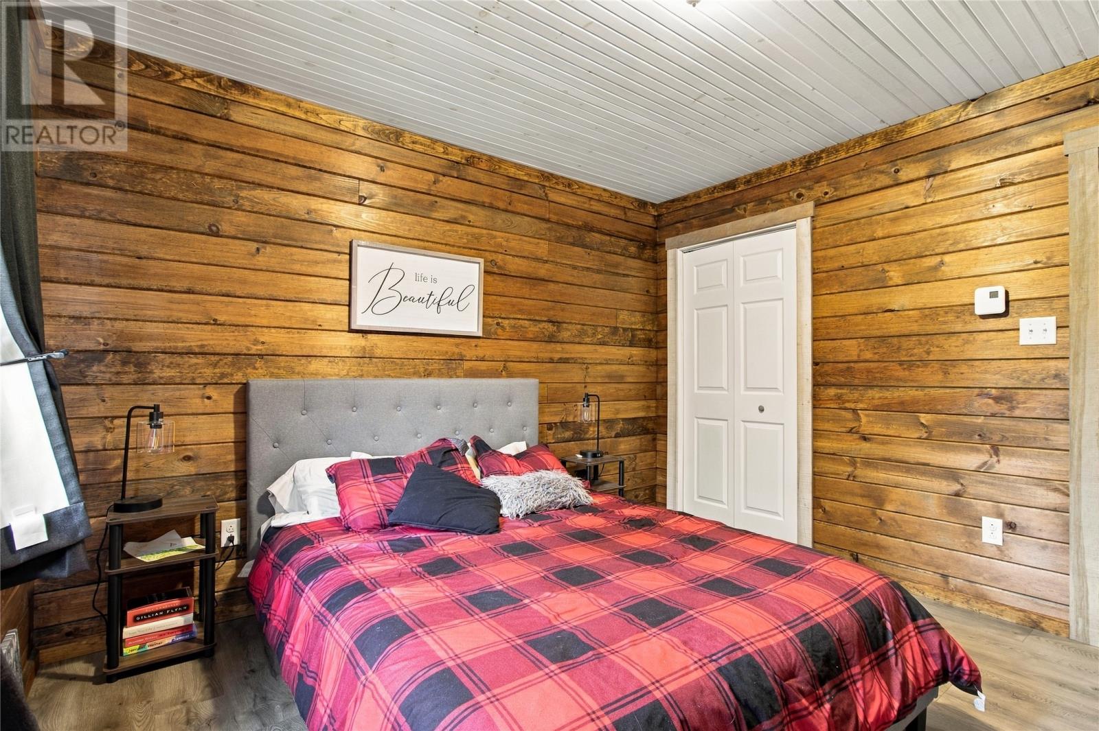 28 Berry Road - 26