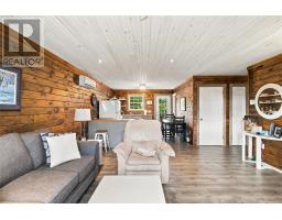 28 Berry Road thumbnail 16