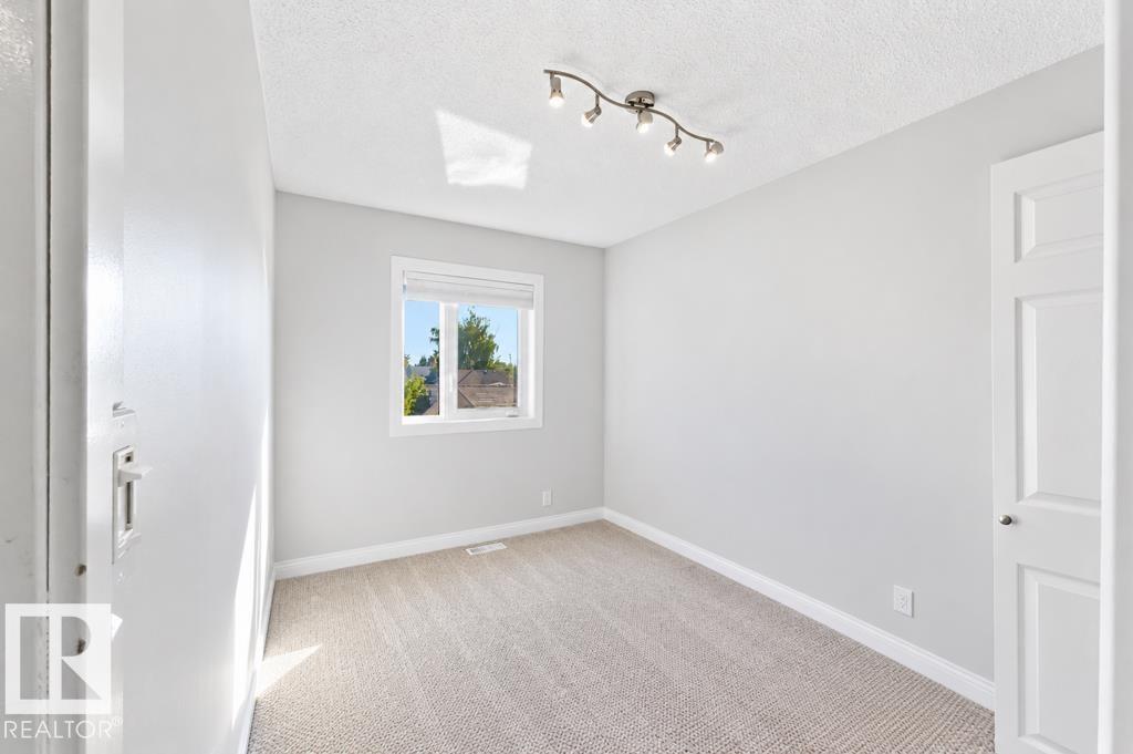 1823 45 ST NW - Image 17