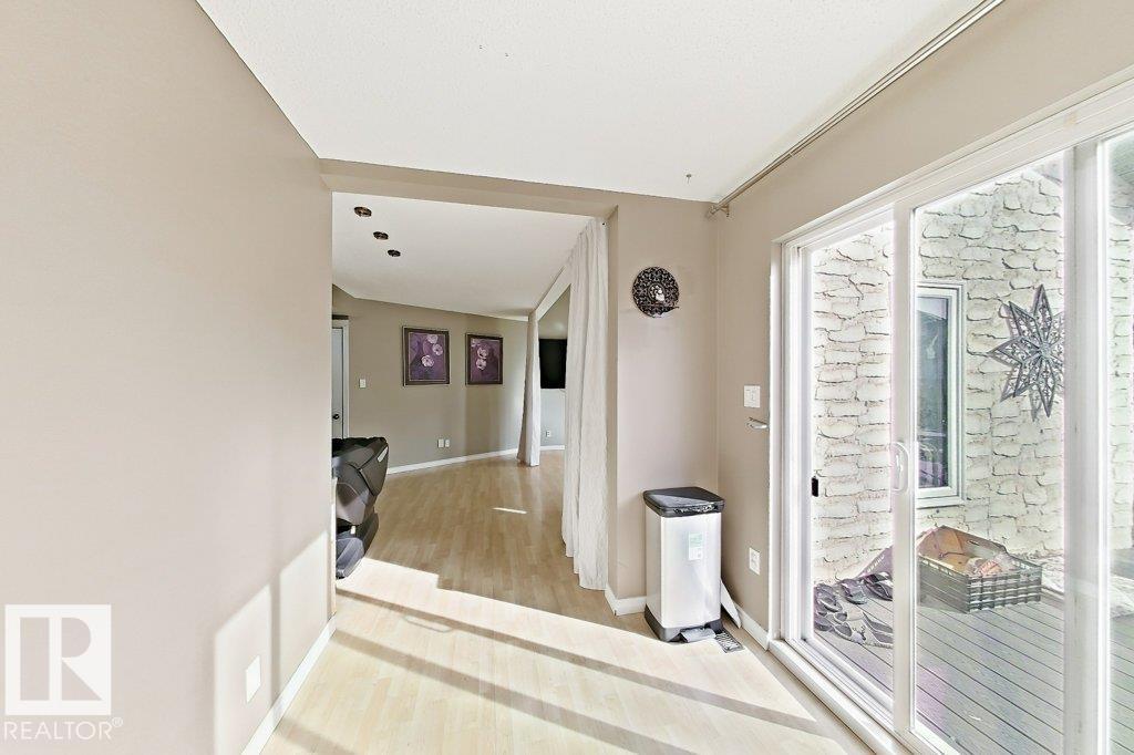 1823 45 ST NW - 23