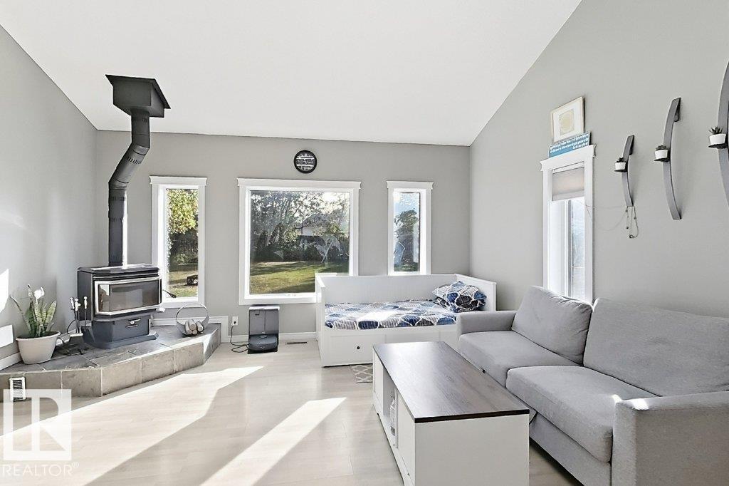 1823 45 ST NW - Image 24