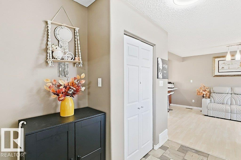 1823 45 ST NW - 28