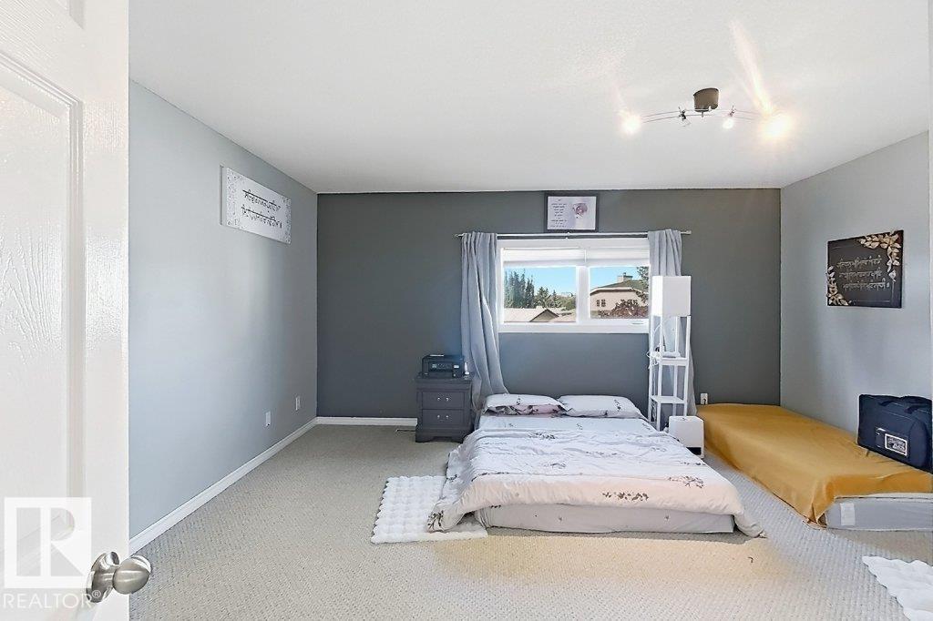 1823 45 ST NW - 32