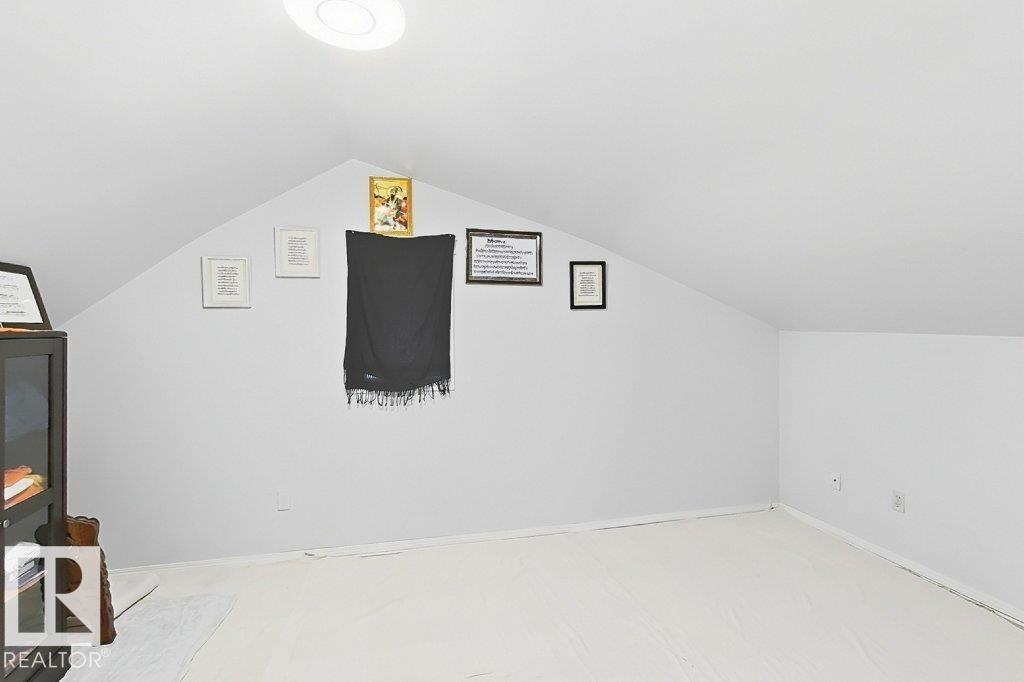 1823 45 ST NW - 34