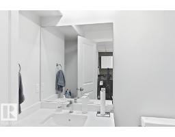 1823 45 St Nw, Edmonton, AB T6L2S6 Photo 45