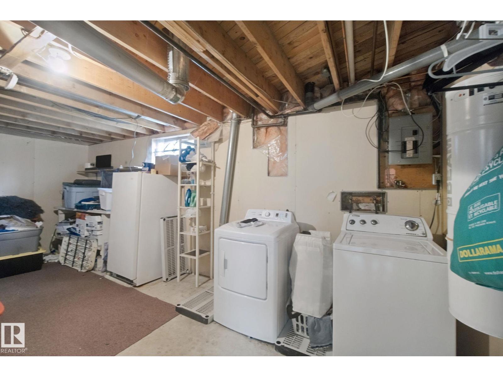 10824 35 AV NW - 40