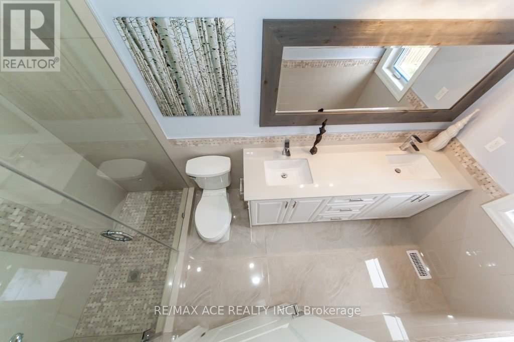 48A Leyton Avenue, Toronto, ON photo 11