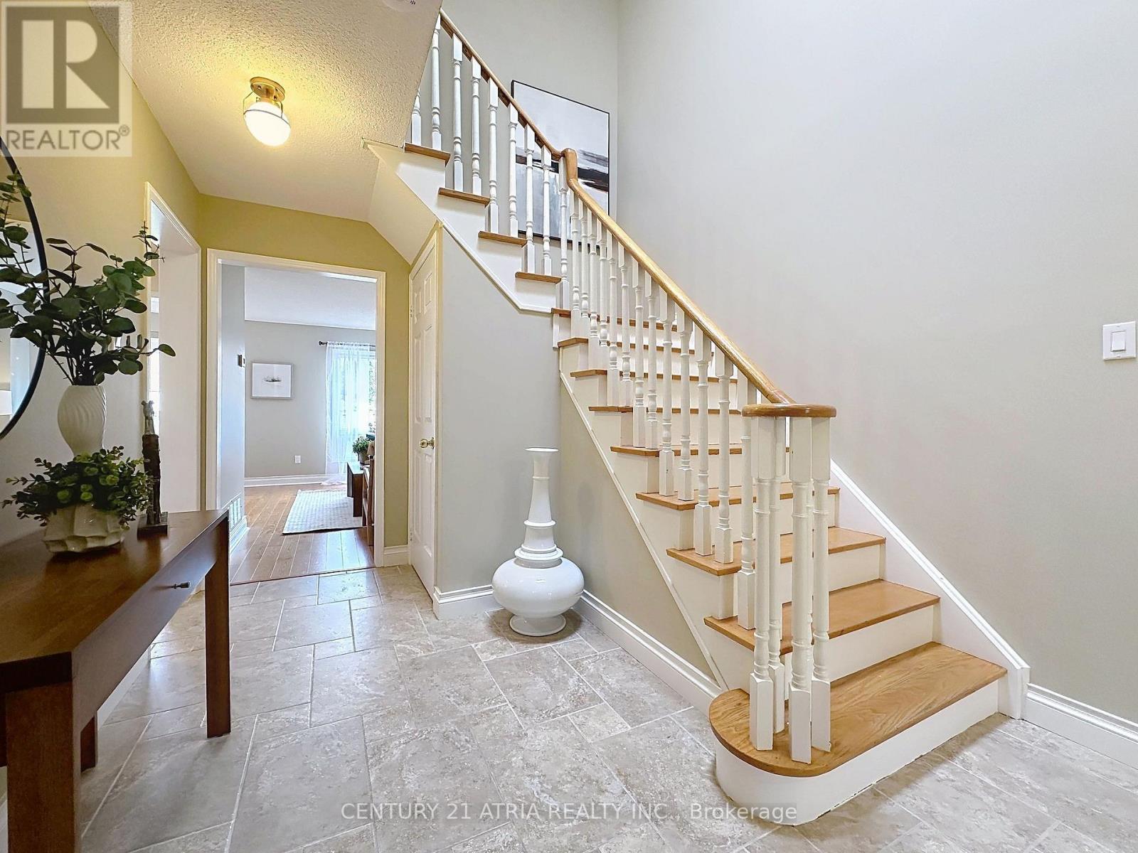 58 DANJOHN CRESCENT - 2