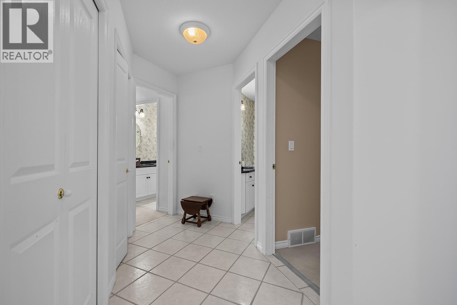 3889 Gallaghers Grange, Kelowna