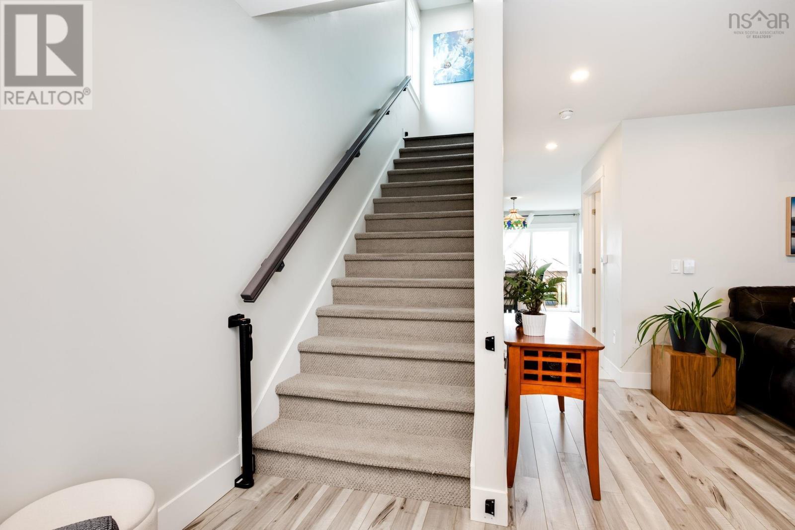 69 Flatrock Crescent - Image 19