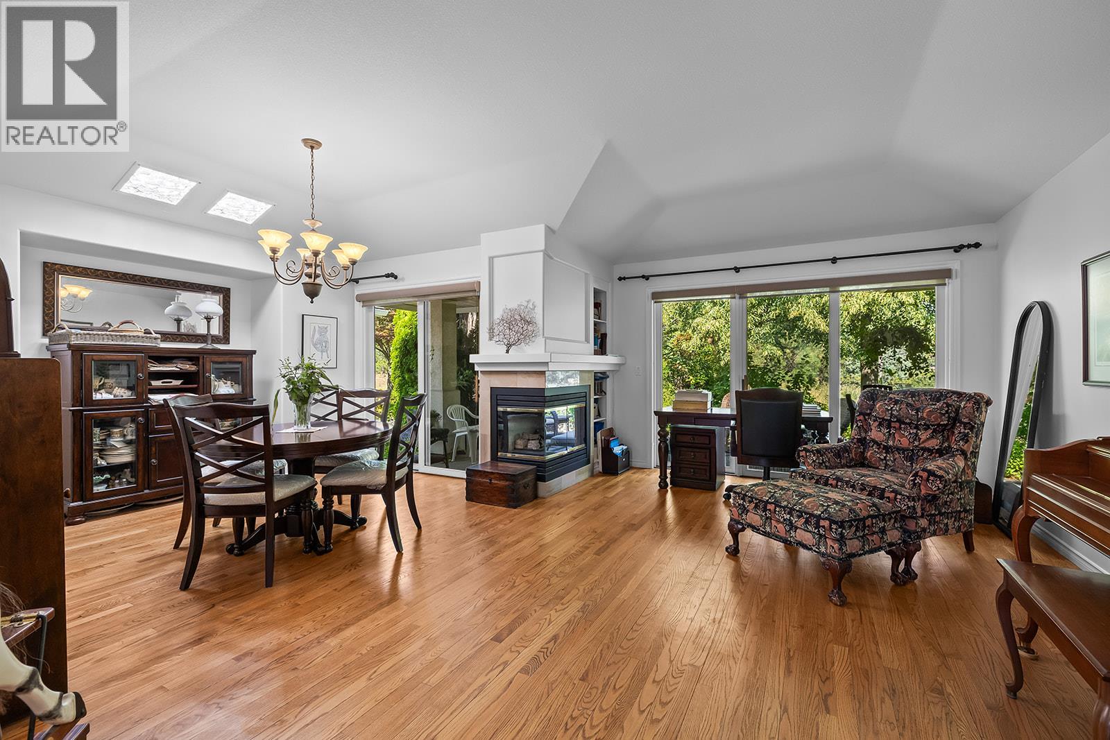 3889 Gallaghers Grange, Kelowna