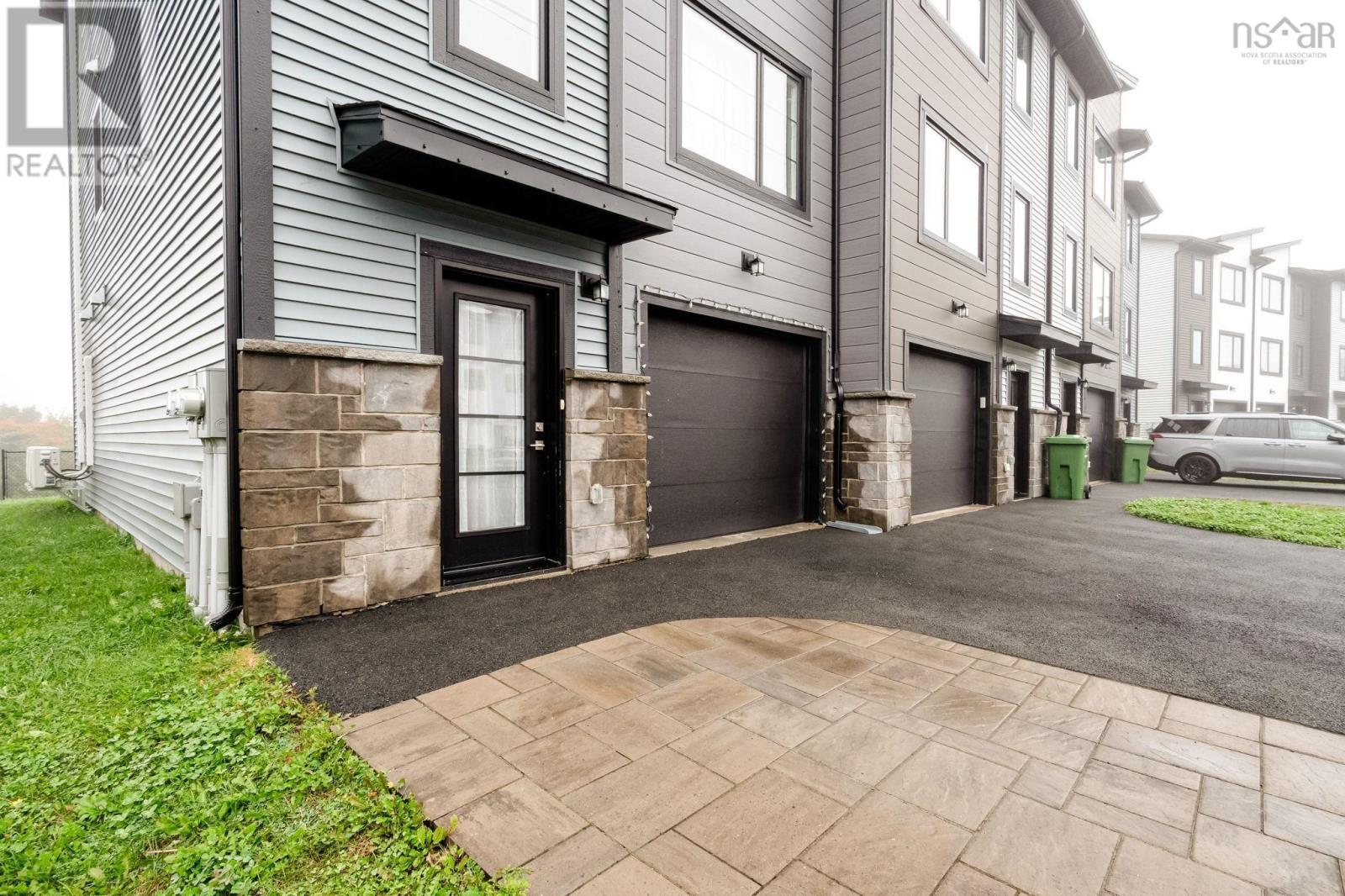 69 Flatrock Crescent - 40