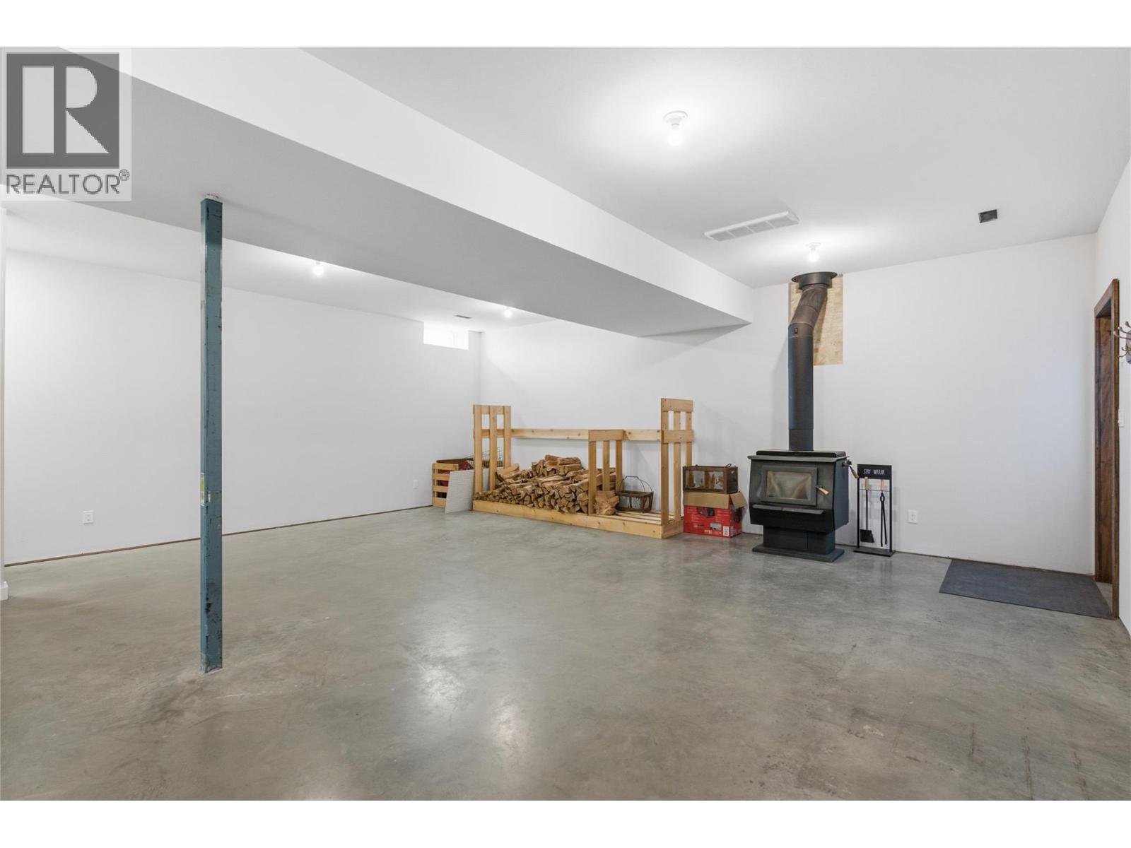 6536 ASHCROFT Road - Image 32