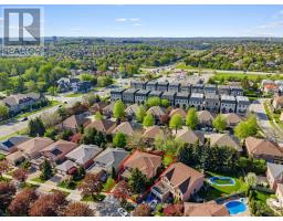 49 Miriam Crescent, Richmond Hill, ON L4B2P8 Photo 47
