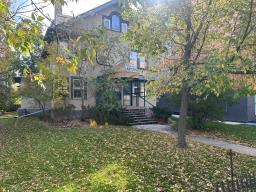 412 Wardlaw Ave, Winnipeg, MB R3L0L7 Photo 12