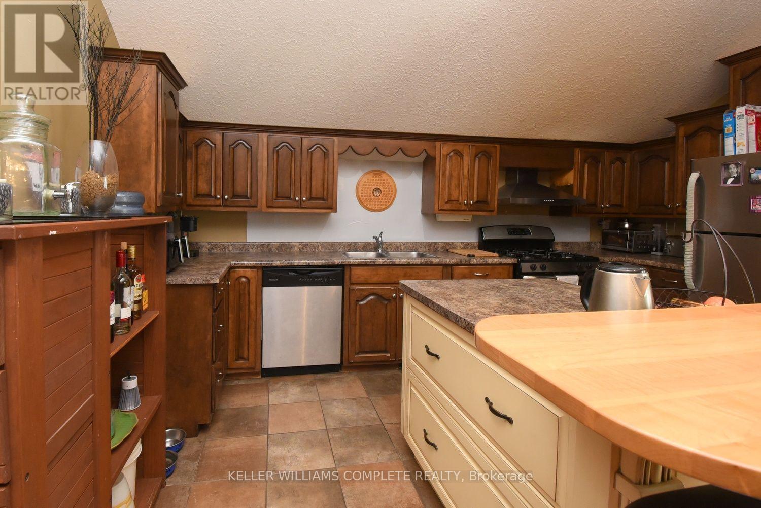 54 OLD MILL ROAD - 10