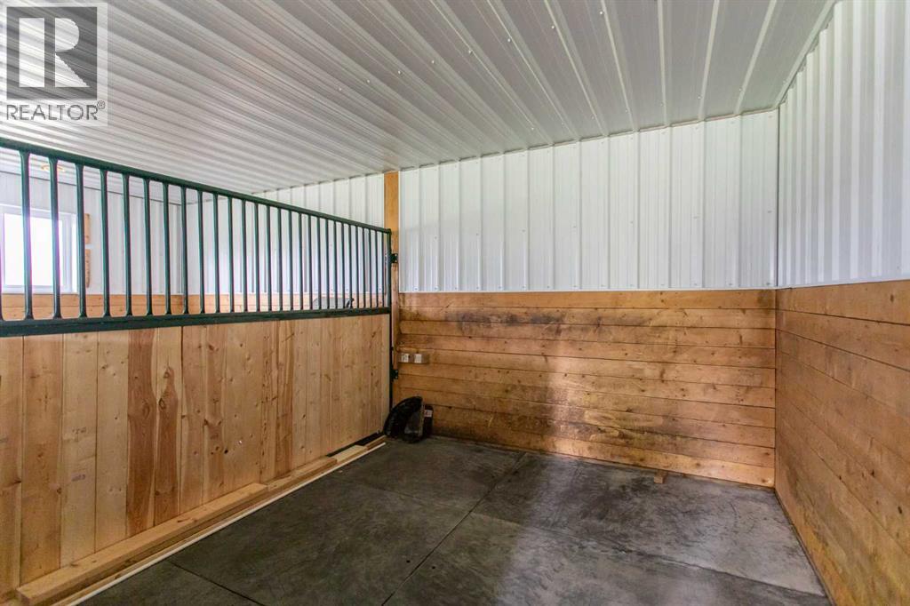 261066 Township Road 422 - Image 48