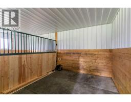 261066 Township Road 422, Rural Ponoka County, AB T4J1R3 Photo 48