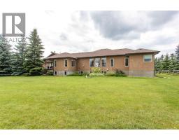 261066 Township Road 422, Rural Ponoka County, AB T4J1R3 Photo 43