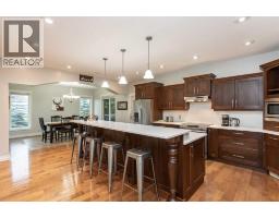 Family room - 261066 Township Road 422, Rural Ponoka County, AB T4J1R3 Photo 17
