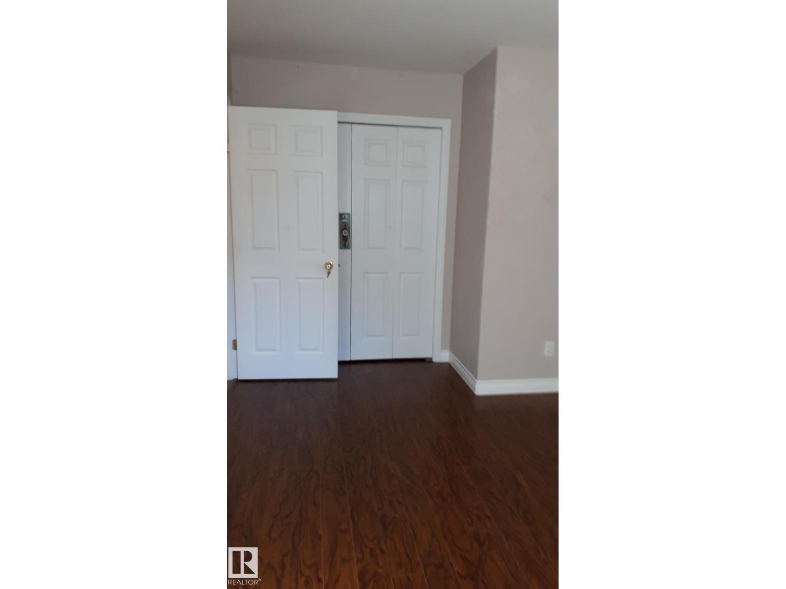 4909 57 Avenue, Glens The — photo 21 of 23: Property photo